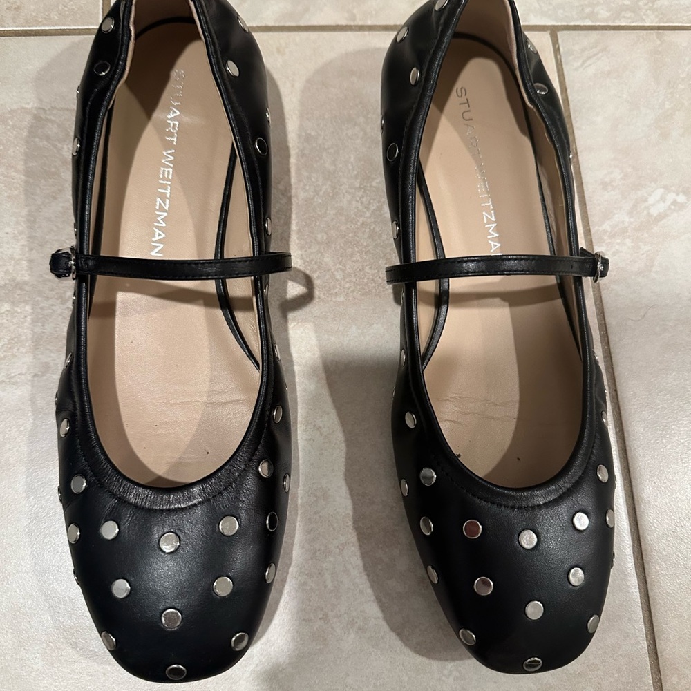 Stuart Weitzman Claris Studded Leather Flats (Black)